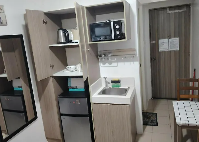 Booker Com In Urban Deca Tower Apartamento Manila